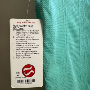 Lululemon Swift Tech crew neck workout shirt